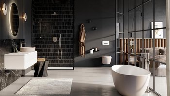 Ein modernes Badezimmer mit einer freistehenden Badewanne, eleganten Armaturen und stilvollen Wandleuchten an einer dunklen Wand.